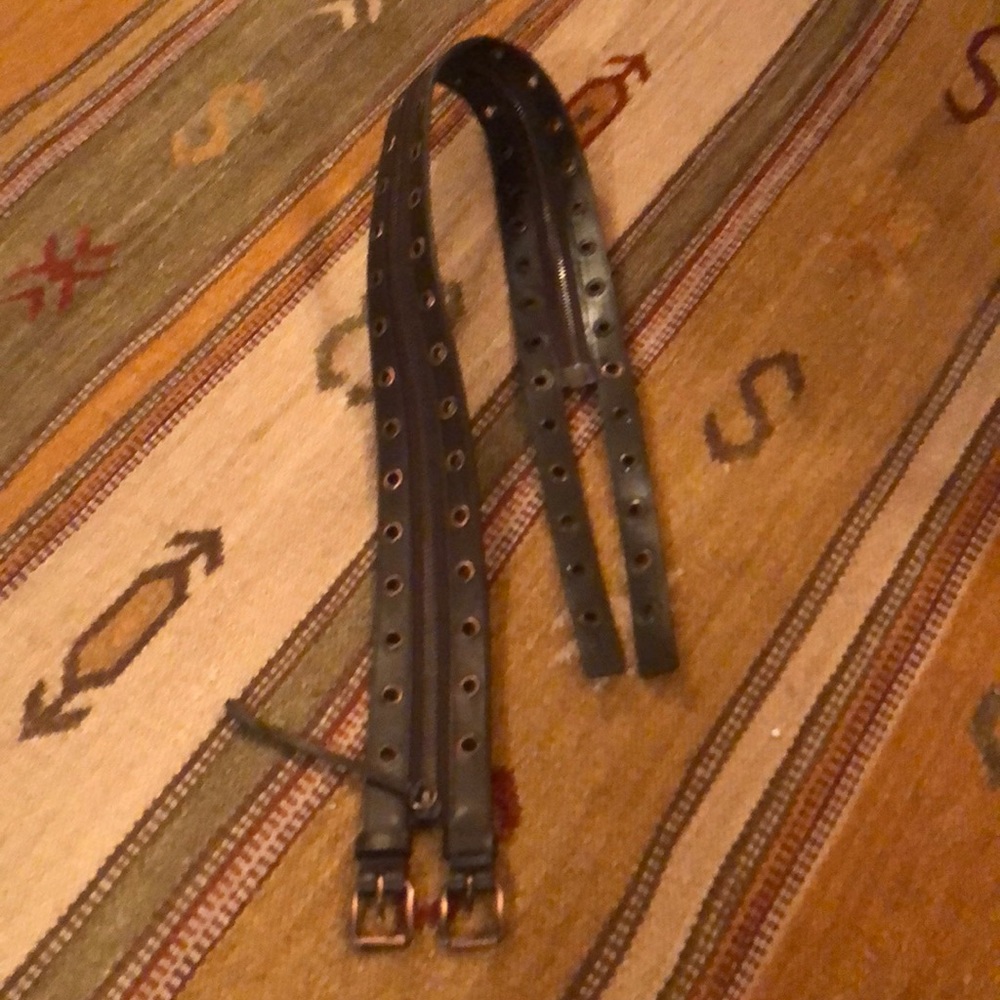 Rebecca Minkoff Olive zipper belt oliveNWT